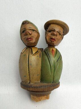 Kissing Couple Bottle Stopper Hand Carved & Painted Wooden Mechanical Vintage